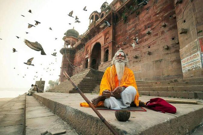 From Delhi: 3-Day Private Tour to Taj Mahal and Varanasi - Day 1: Agra before the crowds, with Taj Mahal and Fort Agra