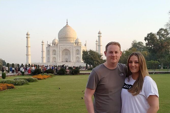 From Delhi- 4 Day Private Golden Triangle Agra and Jaipur Tour - Day 1 in Agra: Agra Fort First, Then Mehtab Bagh Across the Yamuna