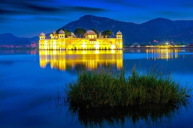 From Delhi : 4 Days Private Golden Triangle Tour - Day 1 in Delhi: landing smoothly and getting your bearings fast