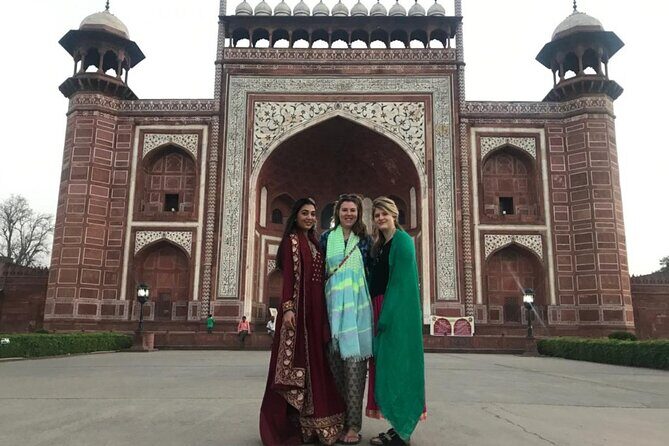 From Delhi- 5 Day Wheelchair Accessible Golden Triangle Tour - Delhi on Day Two: Mughal architecture and a sunset option