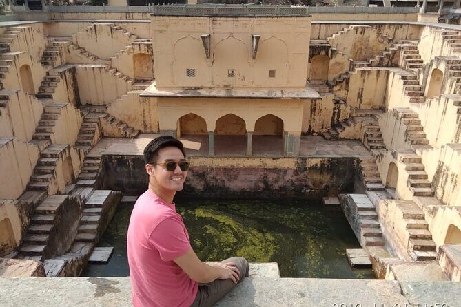 From Delhi- 5 Day Wheelchair Accessible Golden Triangle Tour - Jaipur Day Four: palaces, science-in-stone, and roadside views