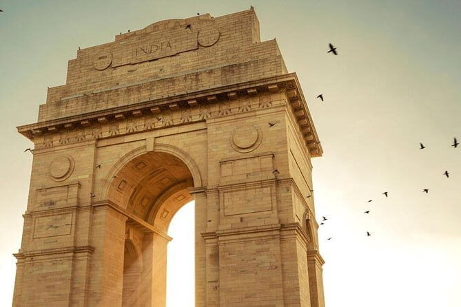 From Delhi: All-Inclusive Taj Mahal and Agra City Tour By Car - Agra Fort: history you can feel in the stone