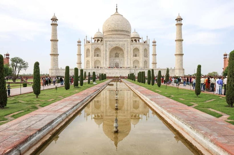From Delhi: All-Inclusive Taj Mahal & Mathura Vrindavan Tour - Photography and the Five Taj Mahal Images