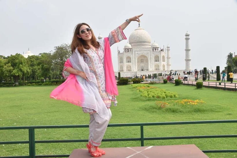 From Delhi: All Inclusive- Taj Mahal Tour by Express Train - Taj Mahal at first visit: guided walk, time to photograph