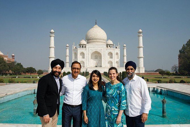 From Delhi : Delhi private Day Tour - Red Fort, Parliament House, and President House: Photo Stops That Save Time