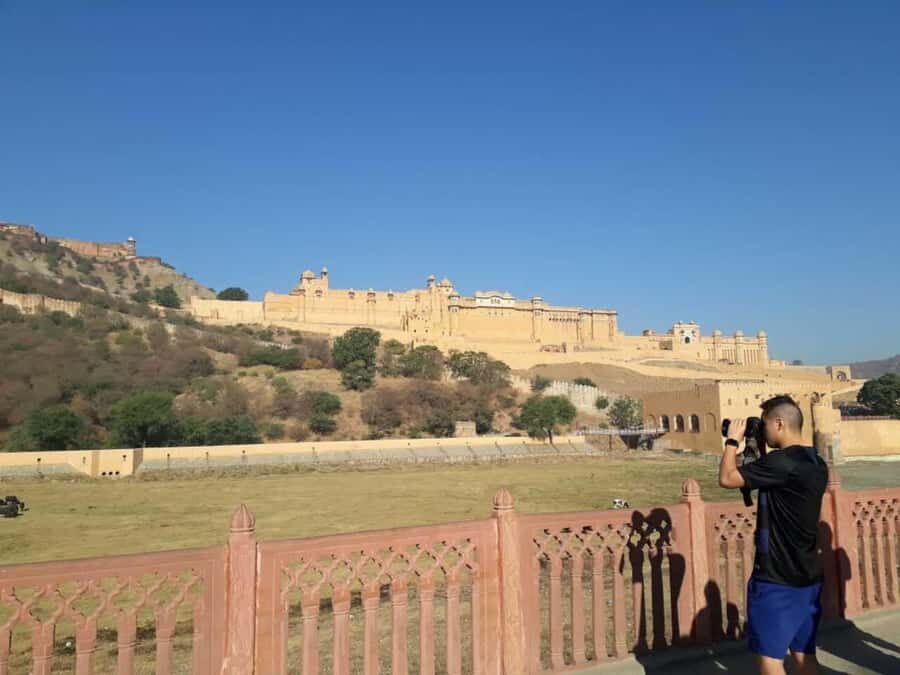 From Delhi: Jaipur Pink City Private Tour by Car - The Delhi-to-Jaipur drive: value starts before you arrive