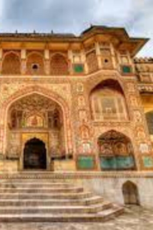 From Delhi: Jaipur Private Full-Day Guided Tour - What You’ll Actually Notice Once You’re There