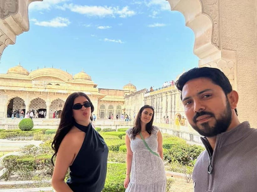 From Delhi: Jaipur Private Guided Day Tour - Delhi to Jaipur by private AC car: timing and comfort for a 12-hour day