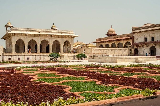 From Delhi: Luxury Taj Mahal Day Tour By Audi / BMW/ Mercedes - Should you book this Taj Mahal day tour from Delhi?
