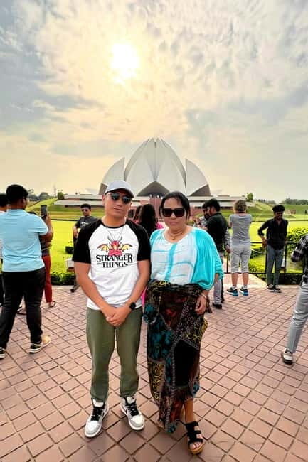 From Delhi : Old and New Delhi Private Full or Half-Day Tour - Entry fees, tuk-tuk choices, and the value of this budget price