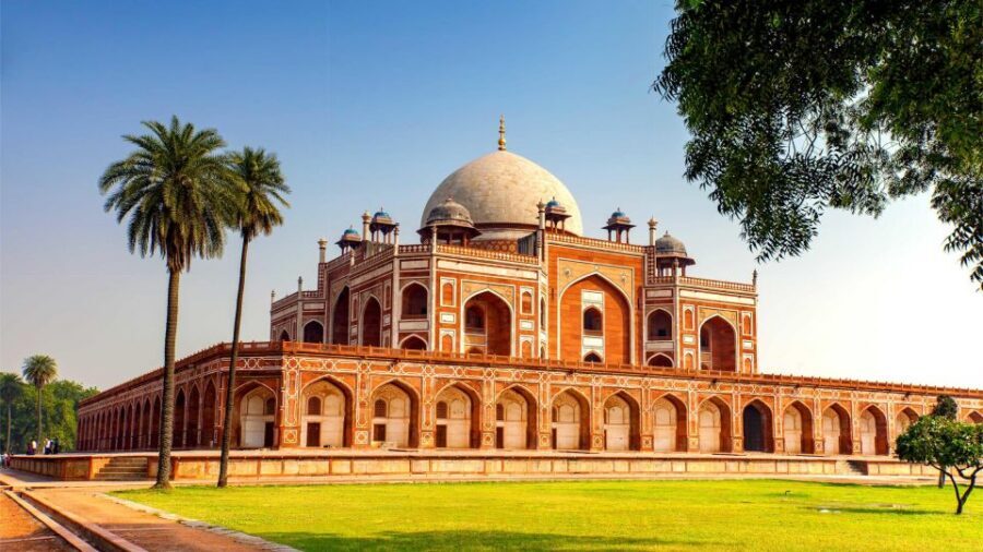 From Delhi: Old and New Delhi Sightseeing Tour with Guide - Private Car + Live Guide: The Real Convenience Factor