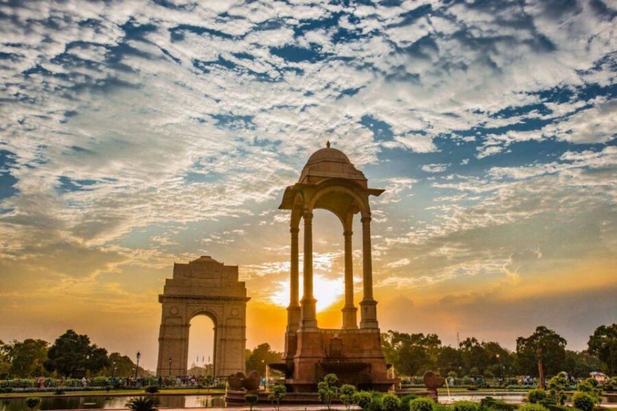 From Delhi: Old & New Delhi Layover Half or Full-Day Tour - A Layover-Friendly Route Through Old and New Delhi