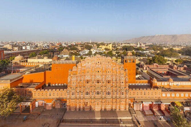 From Delhi: Private 3-Day Golden Triangle Tour with Hotel Options - Day 1 in Delhi: From Gurudwara Peace to Old Delhi Power