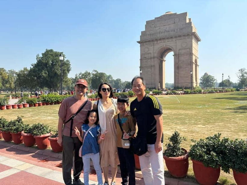 From Delhi : Private 3 Days Golden Triangle Tour by Car - Jaipur day: Hawa Mahal, City Palace, and Jantar Mantar without losing your brain
