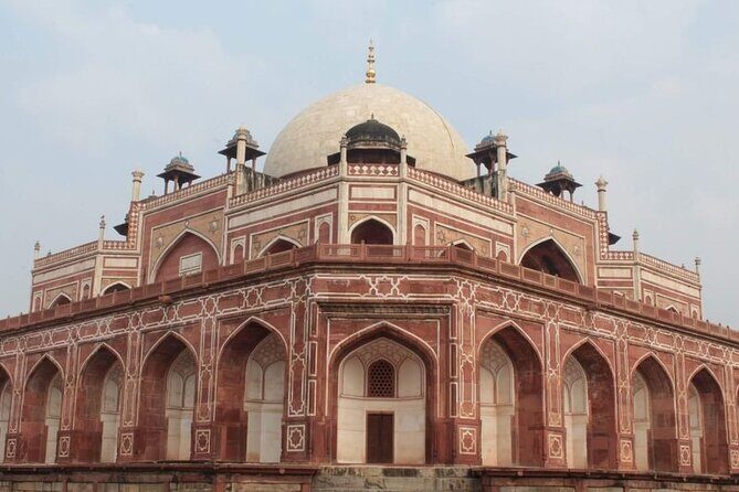 From Delhi : Private Full Day Old and New Delhi City Tour - Jama Masjid: Mughal-scale architecture you can actually appreciate in an hour