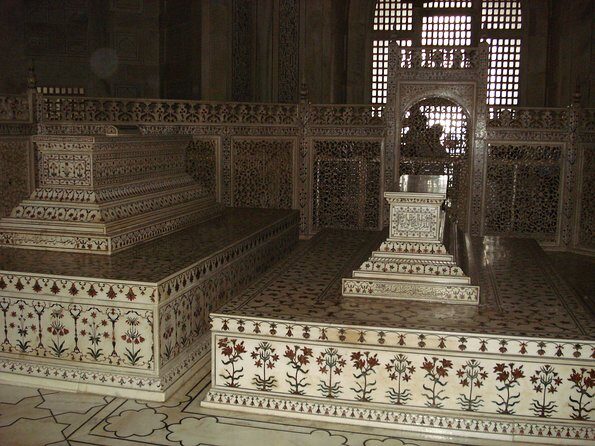 From Delhi: Private Taj Mahal & Agra Day Trip by India's Fastest A/c Train - Train meals and breaks: small comforts that keep the day moving