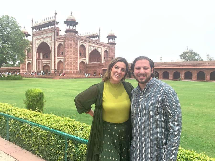 From Delhi: Private Taj Mahal, Agra Fort & Baby Taj Day Tour - Group Sizes and the Car Details That Change the Experience