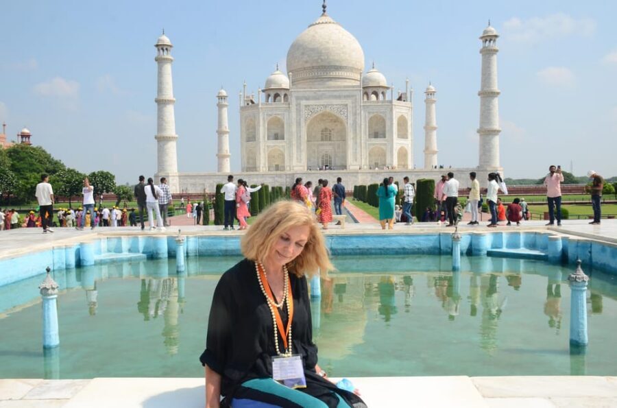 From Delhi: Private Taj Mahal & Agra Tour with 5-Star Lunch - Taj Mahal: sunrise vs daytime and how to pick the right start