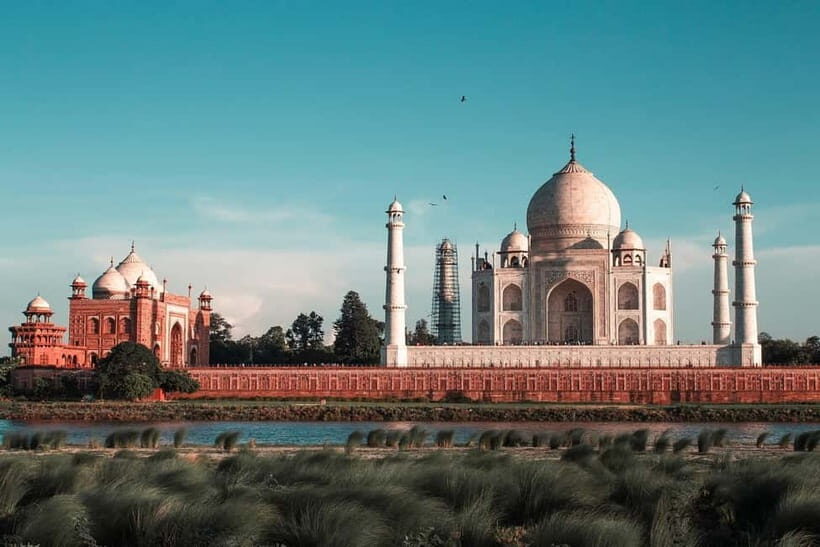 From Delhi: Private Taj Mahal & fatehpur Sikri Day Trip - Lunch Break in Agra: A Real Reset (If You Choose It)