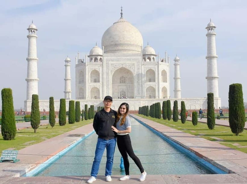From Delhi: Private Taj Mahal Sunrise with Agra Tour By Car - Private A/C car from Delhi: comfort that actually helps