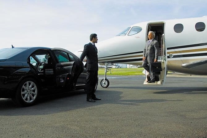 From Delhi: Private Transfers Cab To Jaipur with Agra Sightseeing - FAQ