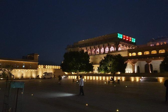 From Delhi: Same Day Amer Fort & Jaipur Tour By Car - Jantar Mantar: Time-Measuring Instruments That Make the Mind Wake Up