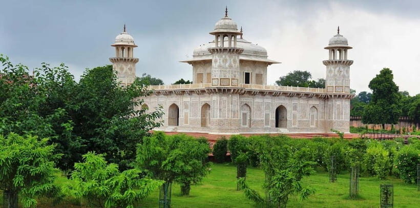 From Delhi: Same Day Priavte Taj Mahal Tour - Baby Taj (Itimad-ud-Daulah): the softer side of Mughal design