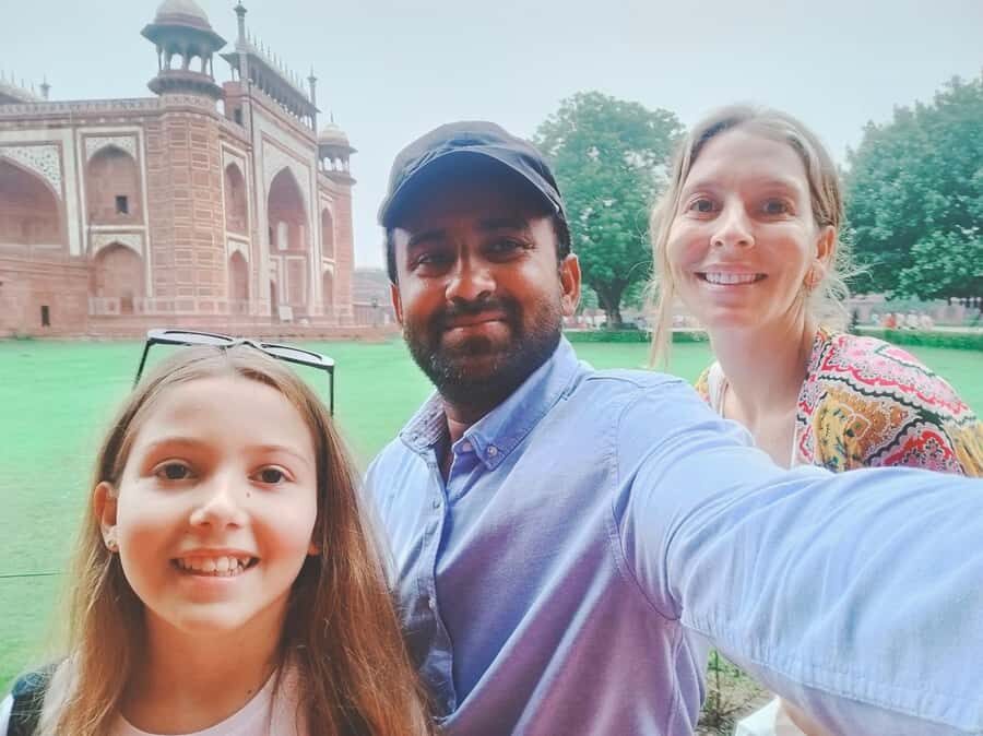 From Delhi: Same Day Taj Mahal Tour with lunch in 5 star - What you’re really buying with this tour (value, not just sights)