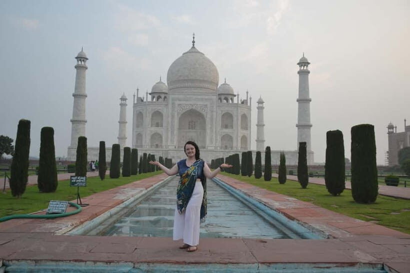 From Delhi: Sunrise Taj Mahal, Agra Fort, & Baby Taj Tour - Arriving at the Taj Mahal: separate entrance and what you should aim to do