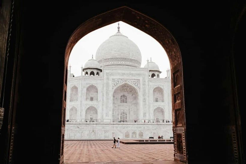 From Delhi: Sunrise Taj Mahal Tour By Car with Breakfast - Breakfast at a 5-star hotel: yes, it’s worth considering