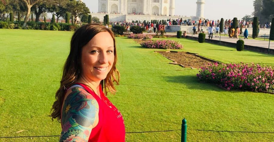 From Delhi: Sunrise Taj Mahal Tour To Agra - Delhi Hotel Pickup and the Air-Conditioned Ride to Agra
