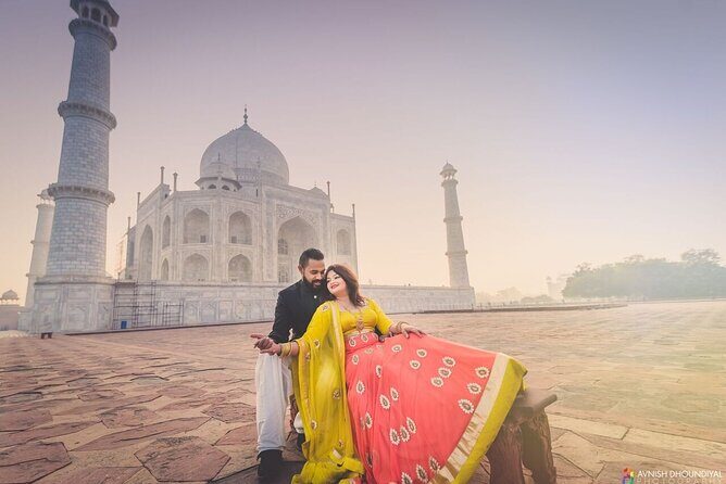 From Delhi: Sunrise Taj Mahal Tour with Professional Photographer - Agra Fort after Taj Mahal: what changes when you leave the marble