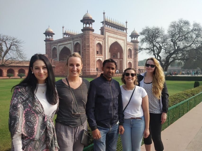 From Delhi: Sunrise Taj Mahal & visit Elephant Conservation - Sunrise Taj Mahal: the quiet that makes the monument hit harder