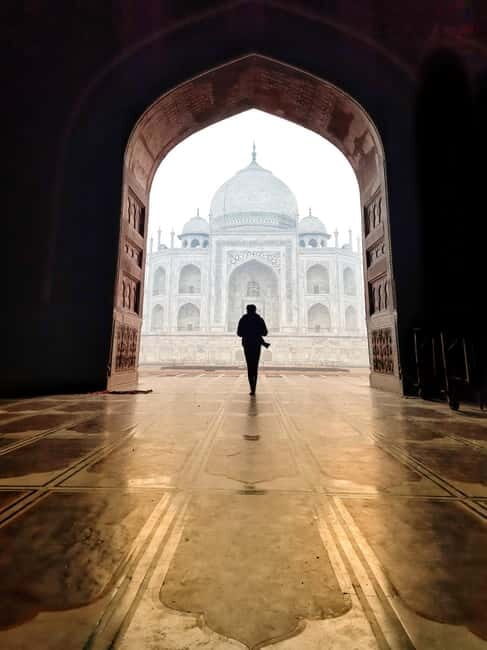 From Delhi: Sunrise Taj Mahal & visit Elephant Conservation - Private AC transfers from Delhi: the unglamorous win