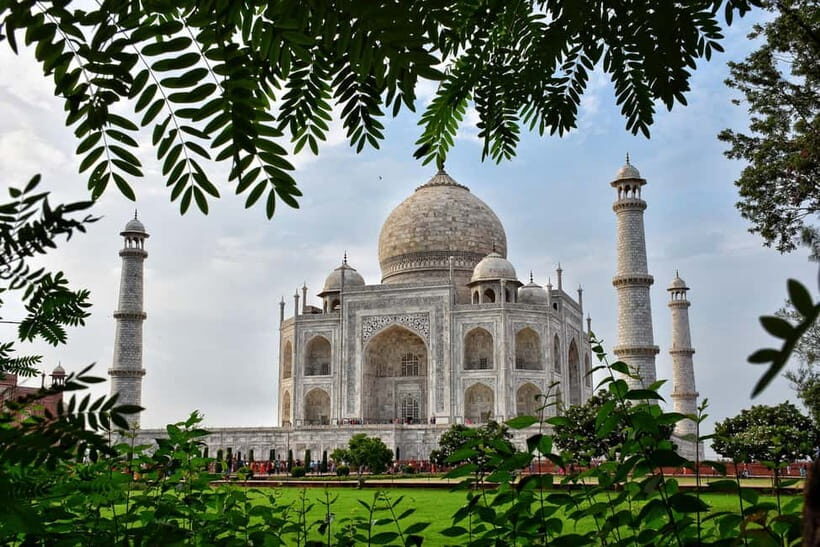 From Delhi: Taj Mahal & Agra Day Tour by Superfast Train - Price and Value: How $4.54 Makes Sense Only If You Choose the Right Options