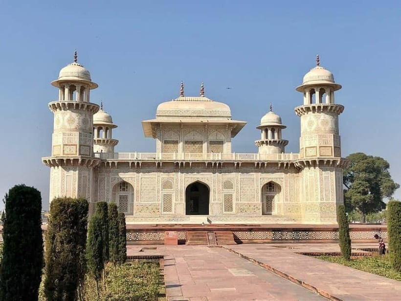 From Delhi: Taj Mahal & Agra Day Tour with Fatehpur Sikri - The daily rhythm: how the 12 hours really feel