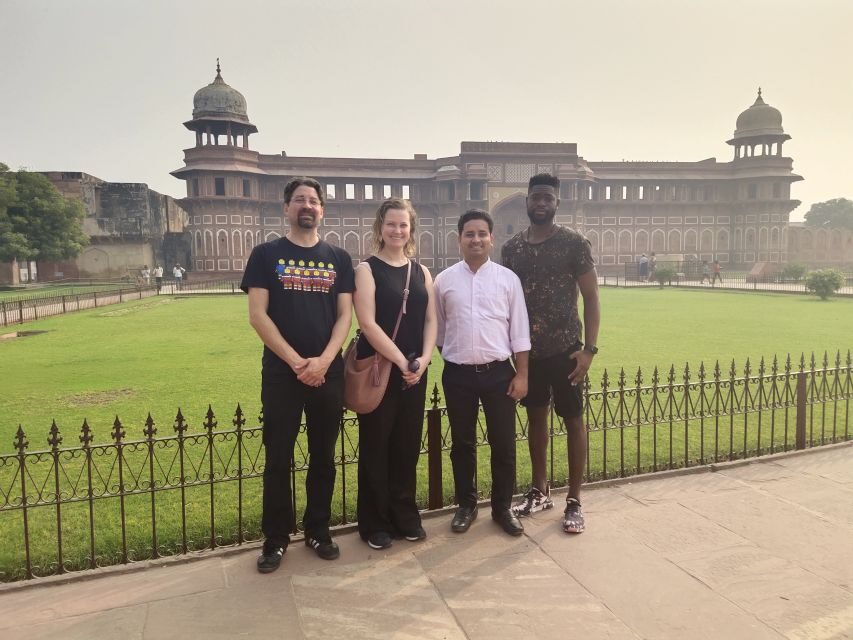 From Delhi: Taj Mahal, Agra Fort, and Baby Taj Private Tour - Meeting Your Guide: Getting the Story Straight Before You Walk