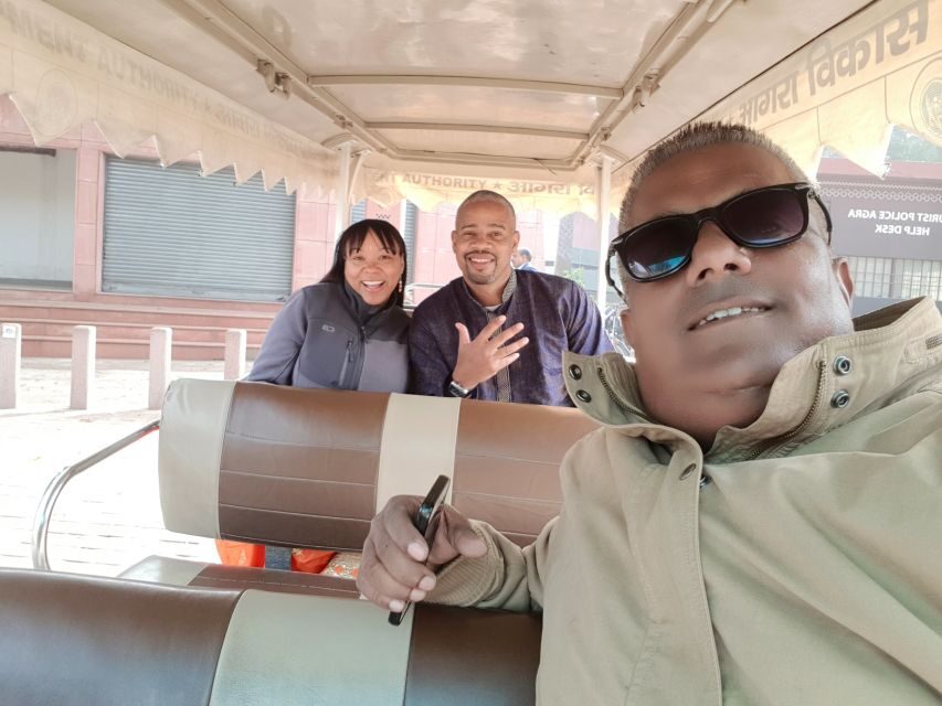 From Delhi: Taj Mahal & Agra Fort Day Trip by Express Train - Small group pace: what it feels like with up to 9 people