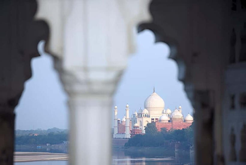 From Delhi: Taj Mahal, Agra Fort & Fatehpur Sikri Day Trip - Breakfast vs Lunch: How the Meal Plan Affects Your Energy
