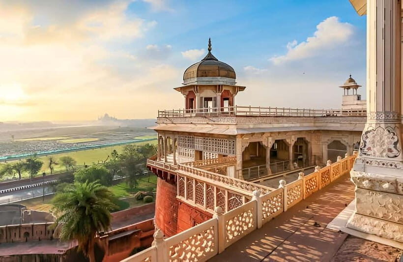 From Delhi: Taj Mahal, Agra Fort & Fatehpur Sikri Day Trip - Guides and Drivers: The Real Difference Between a Good Day and a Great One