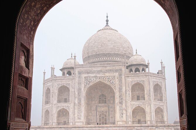 From Delhi : Taj Mahal & Agra Fort Tour by Luxury Express Train - Why the Gatimaan Express day trip feels practical
