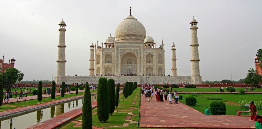 From Delhi: Taj Mahal & Agra Full Sameday Tour All Inclusive - Agra Fort: the power base behind the romance