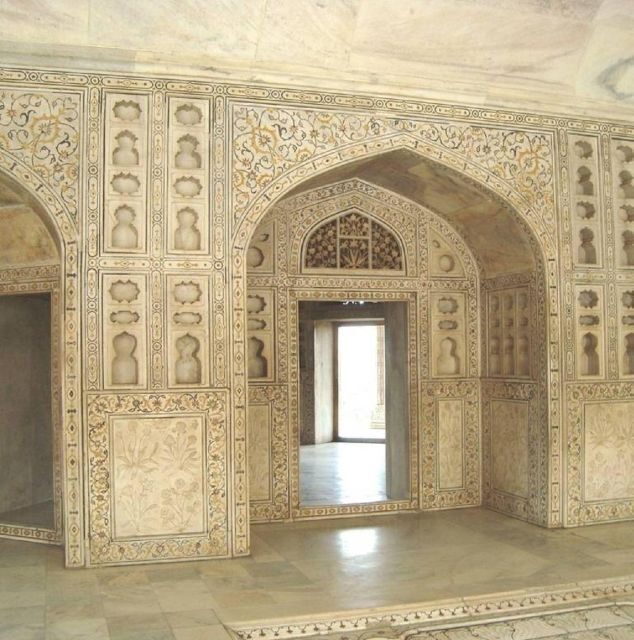 From Delhi: Taj Mahal & Agra Heritage Day Trip By Car - Who This Private Tour Fits Best (and Who Should Reconsider)