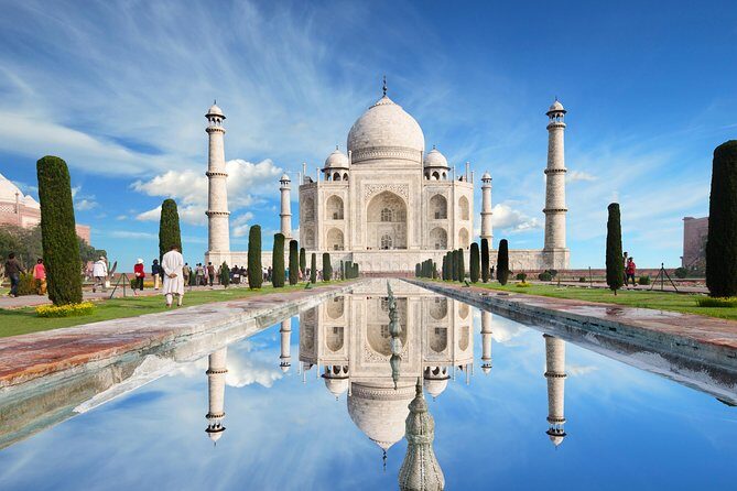 From Delhi: Taj Mahal and Agra Fort Day Tour By Car - Why This Delhi-to-Agra Car Tour Feels Less Like a Marathon