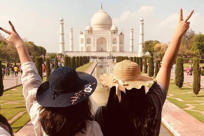 From Delhi: Taj Mahal and Agra tour by Superfast Train - Taj Mahal Stop: How 3 Hours Makes the Difference