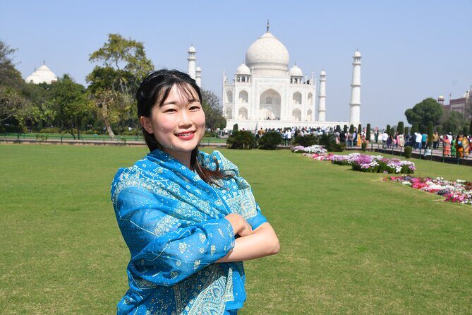 From Delhi Taj Mahal & Full day Agra tour by Private Car - Meeting your guide near the Taj Mahal: fast start, less waiting