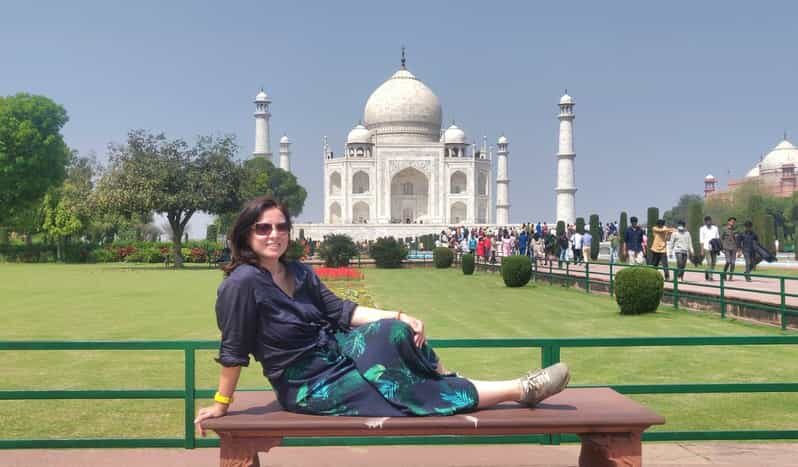 From Delhi: Taj Mahal Private Tour by Car with Entrance Fees - Should you book this private Taj Mahal tour from Delhi?