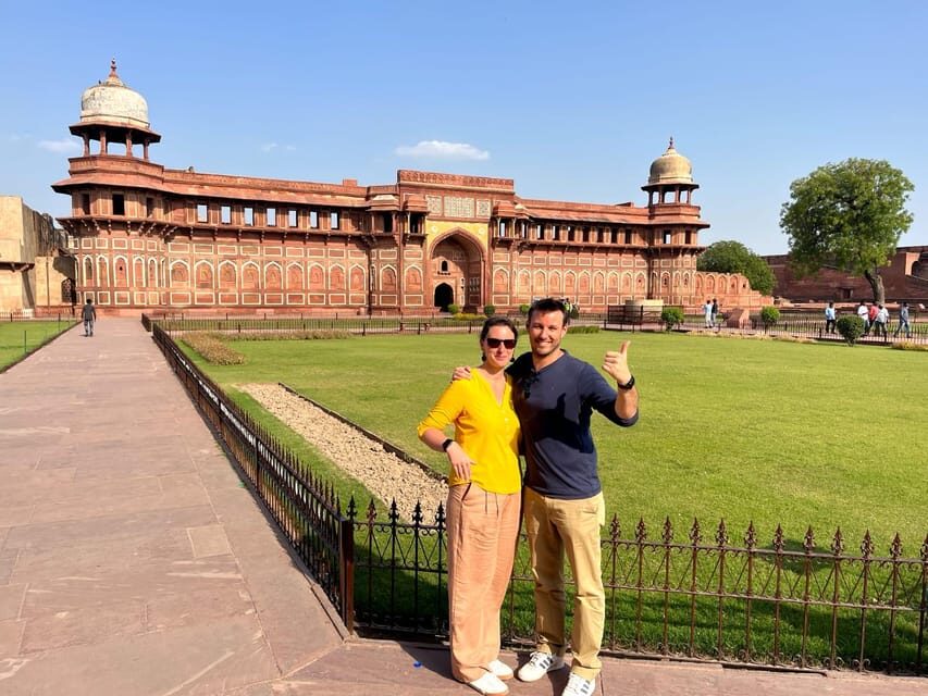 From Delhi: Taj Mahal Private Tour by Car with Entrance Fees - Breakfast or lunch at a 5-star hotel: a real reset, not a snack stop