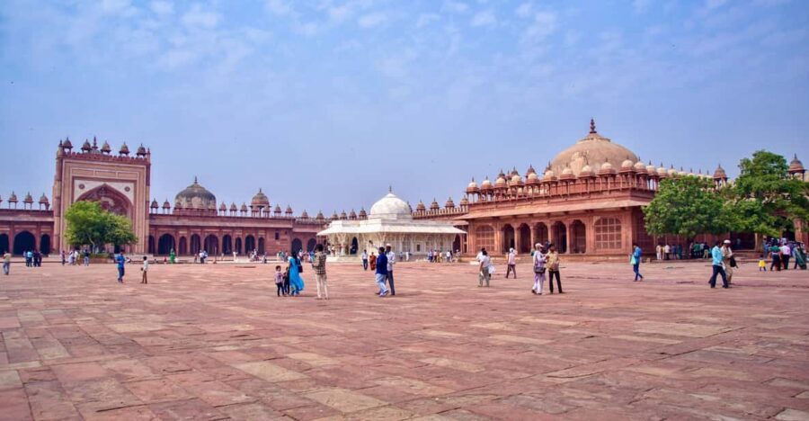 From Delhi: Taj Mahal Sunrise, Agra Fort & Baby Taj Day Tour - Skip-the-Line Taj Mahal Entry: Using Time Wisely