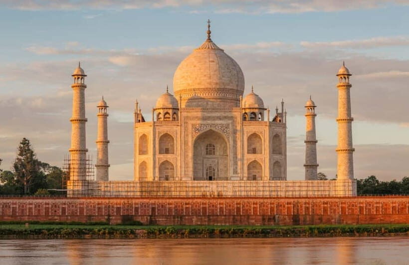 From Delhi: Taj Mahal Sunrise & Agra Fort Guided Day Trip - Car, Driver, and Group Size: Where Comfort Shows Up in the Details